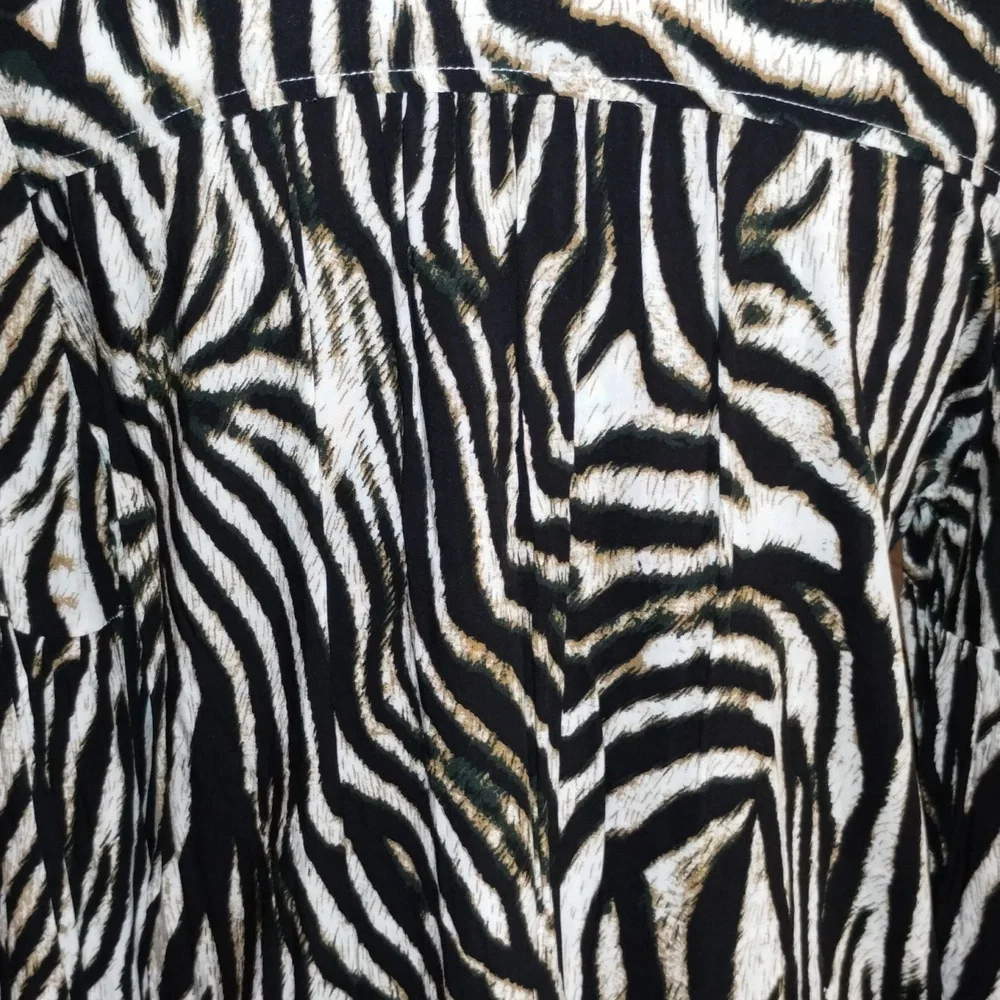 EUC Women's Fate Blouse - Picture 9 of 16